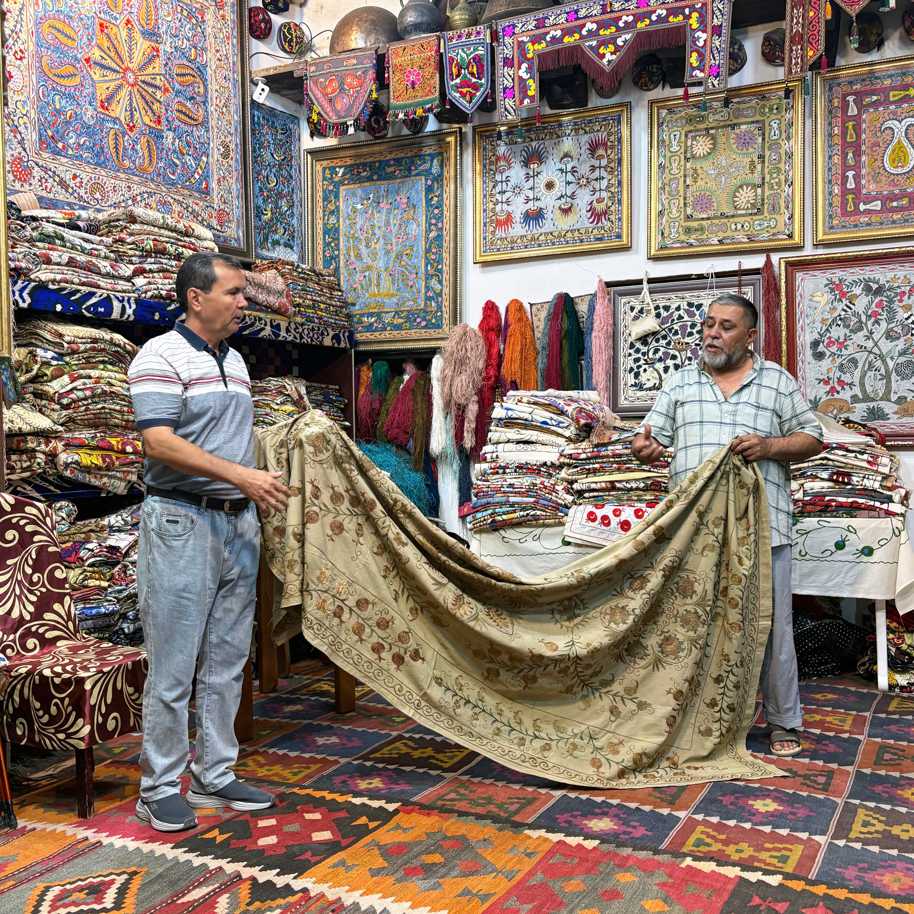 Learning About Uzbekistan Rugs